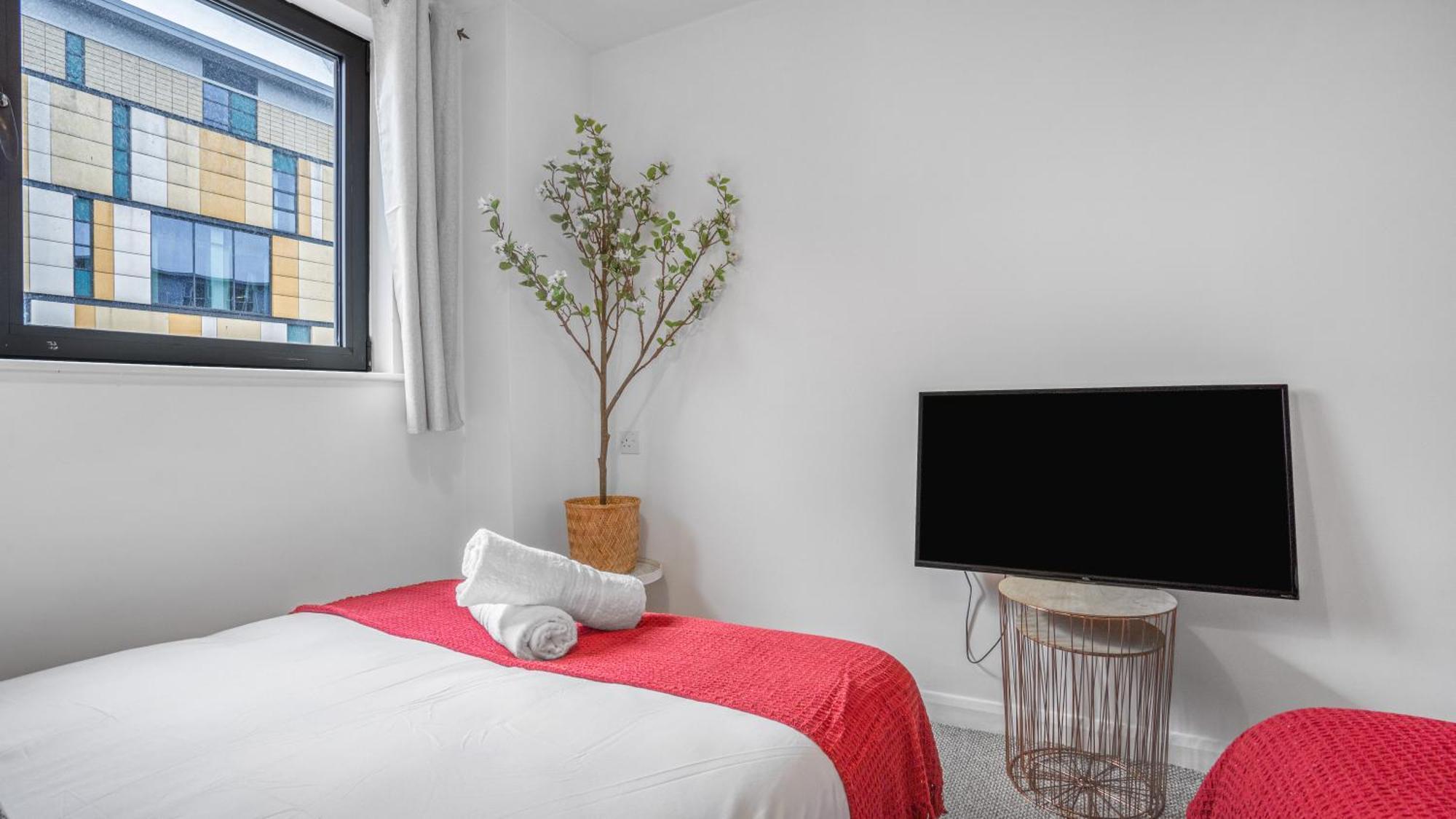 Japanese Suite 2Bed 2Bath, Free Park, Netfix, 75 Inch Tv, Games - City Centre- Maihom Бірмінгем Екстер'єр фото