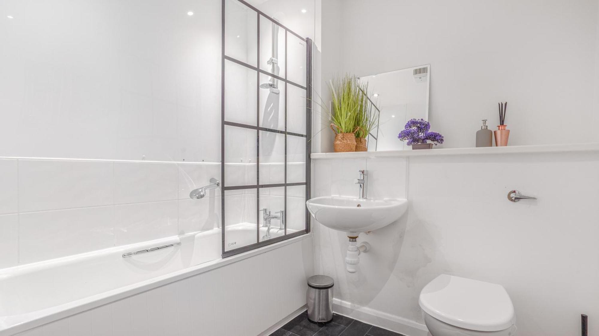 Japanese Suite 2Bed 2Bath, Free Park, Netfix, 75 Inch Tv, Games - City Centre- Maihom Бірмінгем Екстер'єр фото